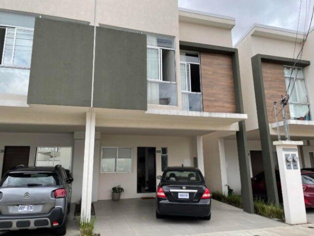 Venta de Casa en Anselmo Llorente-Tibás, San José.  in Anselmo Llorente, Tibás, San José — $190,000