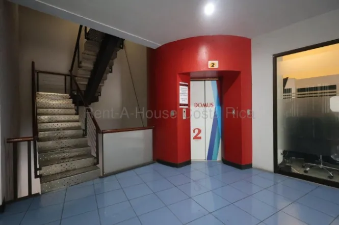Venta de Centro Comercial en Curridabat. RAH 26-1612 PRECIO REBAJADO en Curridabat, San José — $4,900,000 - Foto 2 de 6