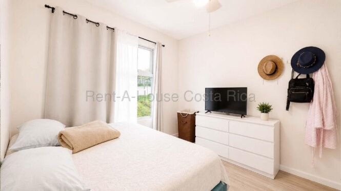 Venta de Apartamento en Curridabat-Granadilla. RAH 26-2242 in Granadilla, Curridabat, San José — $172,000
