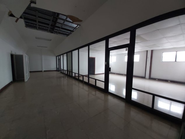 ALQUILER DE LOCAL COMERCIAL, SAN JOSE, CENTRO COMERCIAL SABANA SUR. en Mata Redonda, San José — ₡ 4 524 000