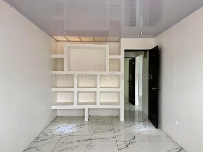 MLS-26-2263 LS VENTA CASA ALAJUELAITA SAN JOSE CONTACTENOS AL # 86127562 en Alajuelita, San José — ₡ 75 000 000
