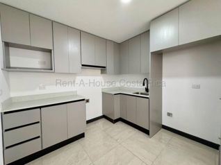 House for Sale in Agua Caliente, Cartago. RAH 27-857 - Photo 3 of 3