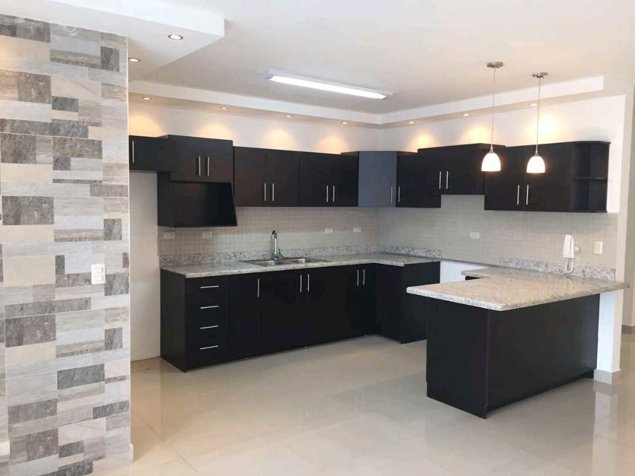 CASA DE DOS PLANTAS EN ROHRMOSER. in Pavas, San José — $265,000