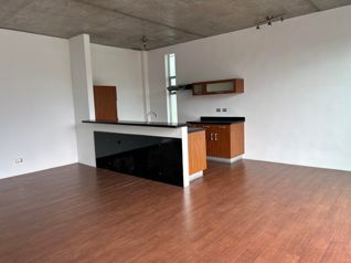 Venta de apartamento tipo loft de 3 niveles con azotea y vistas #27-627 GS - Photo 2 of 3