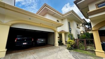 Venta de Casa en Belen de Heredia Condominio La Jolla in San Antonio, Belén, Heredia — $435,000 - Photo 5 of 47