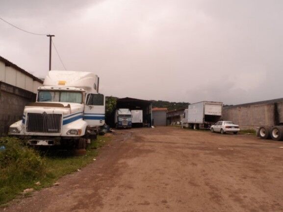 Se vende amplio lote de 1.3 hectáreas en Brasil Santa Ana 23-1518 in Brasil, Santa Ana, San José — $4,700,000
