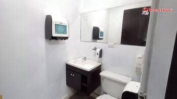 Venta de Local Comercial con Oficinas en Carmen, San José. RAH 25-733 in Carmen, San José — $1,850,000 - Photo 5 of 6