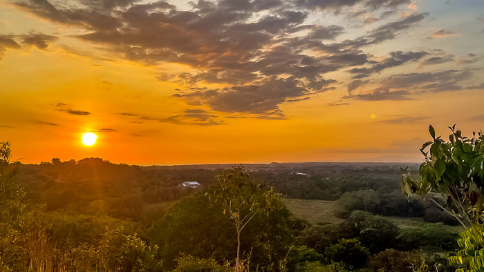 Finca Se Ve Bien. Lote para Construir de 13,199 m2 En Vent en Quepos, Puntarenas — $245,000