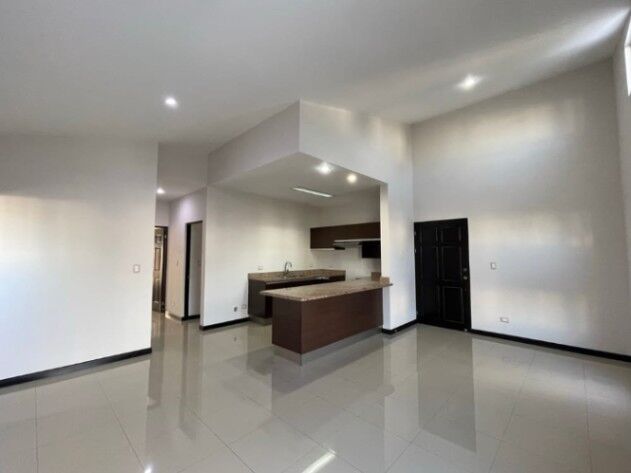 VENDO APARTAMENTO EN DESAMPARADOS-ALAJUELA. in Desamparados, Alajuela — $135,000