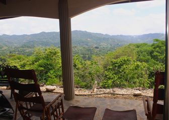 Impresionante casa con vistas panorámicas ubicada en Vista Atenas en Atenas, Alajuela — $460,000 - Foto 4 de 30