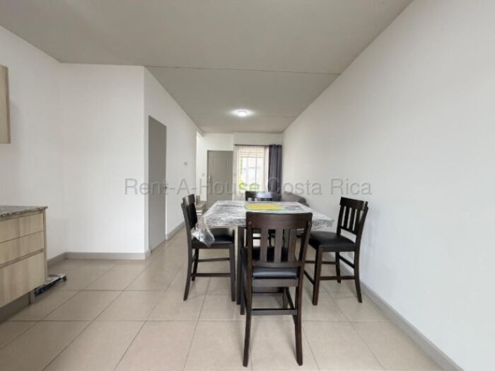 Se vende casa en San Antonio Alajuela 25-646 en San Antonio, Alajuela — $129,500