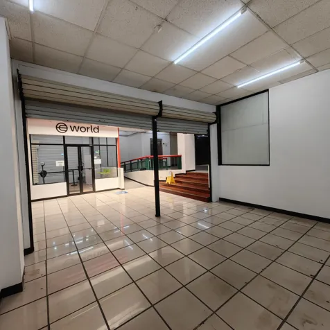 Alquiler de Locales Comerciales en San José Centro en Carmen, San José — $590