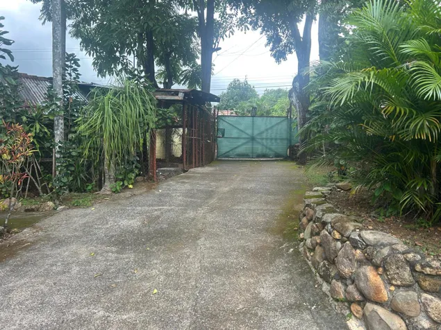 VENTA DE QUINTA CON CASA SEMI-AMUEBLADA Y APTO, ALAJUELA, SAN MATEO in San Mateo, Alajuela — ₡ 800 000 000