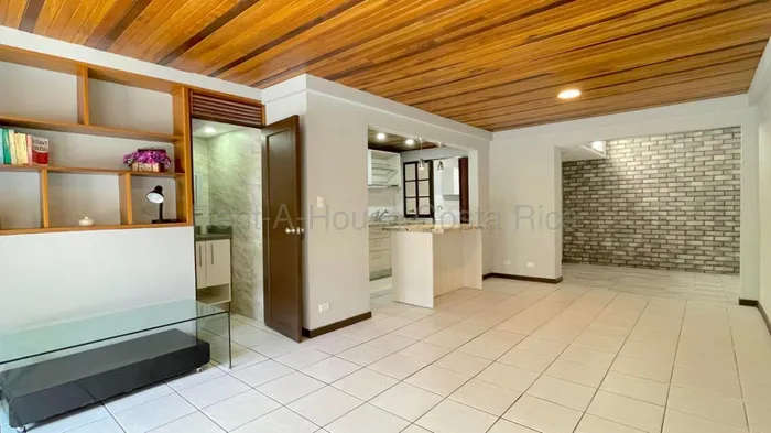 Sale Property with 4 Apartments in Montelimar, Calle Blancos. RAH 27-933 in Calle Blancos, Goicoechea, San José — ₡ 225 000 000