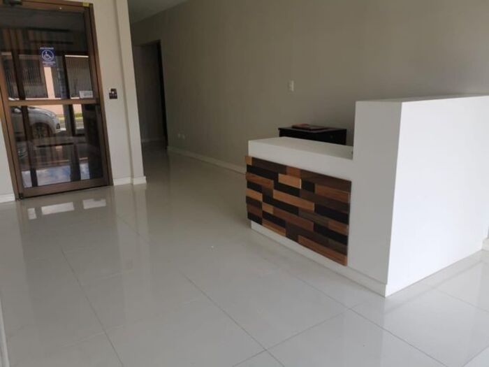 Se vende amplio local comercial en San Francisco de Heredia 25-1108 en San Francisco, Heredia — ₡ 334 875 000