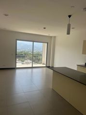 APARTMENT RENTAL, SAN JOSE, SANTA ANA, URBAN FLATS CONDO in Pozos, Santa Ana, San José — $1,000 - Photo 2 of 17