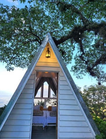 Gran oportunidad de venta  HOSTEL en las montañas de  Santa Ana en Santa Ana, San José — $900,000 - Foto 2 de 17