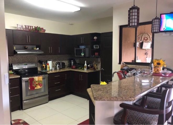 Casa en Tres Rios Condominio La Floresta en Curridabat, San José — $335,000 - Foto 3 de 7