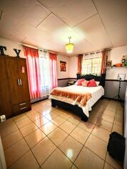 Casa amplia y mantenida, Cajon, Perez Zeledon en Cajón, Pérez Zeledón, San José — $139,999 - Foto 5 de 19