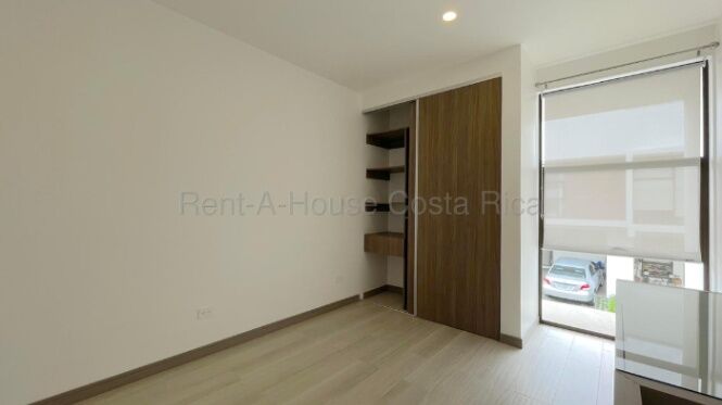 Alquiler de Casa en San Antonio de Escazú. RAH 26-1744 in San Antonio, Escazú, San José — $1,500