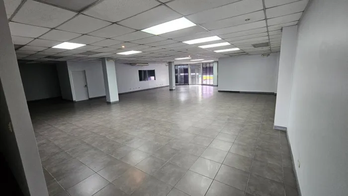 Alquiler de Edificio en Tibás, San José. en Cinco Esquinas, Tibás, San José — $7,500 - Foto 2 de 13
