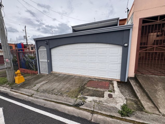 Venta de casa en Tres Ríos, Residencial Paso Real en Tres Ríos, La Unión, Cartago — ₡ 95 000 000