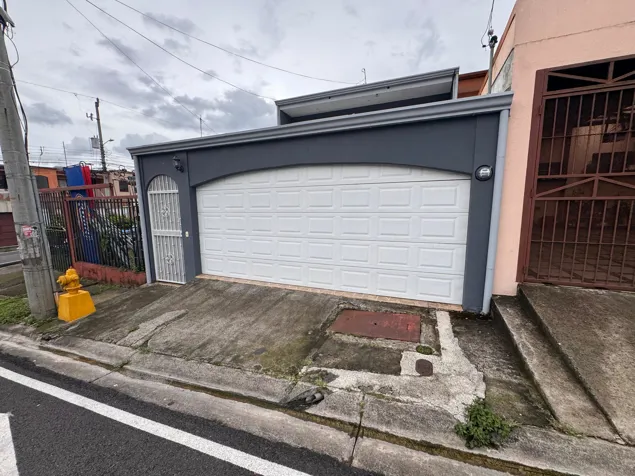 Venta de casa en Tres Ríos, Residencial Paso Real in Tres Ríos, La Unión, Cartago — ₡ 95 000 000