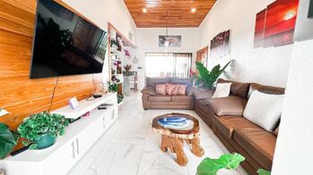 Casa en venta en Pérez Zeledón con amplio terreno con hermosas vistas  #26-985 GS en El General, Pérez Zeledón, San José — $560,000 - Foto 5 de 11