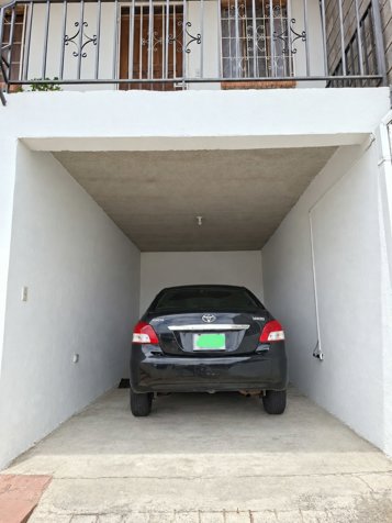 Amplia casa en alquiler en San Vicente de Moravia | 3 habitaciones, 2 baños y cochera 🏡 in San Vicente, Moravia, San José — ₡ 625 000 - Photo 3 of 10