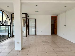 Alquiler de Local Comercial de 54 m² en Guachipelín #27-277 GS en San Rafael, Escazú, San José — $850 - Foto 4 de 8