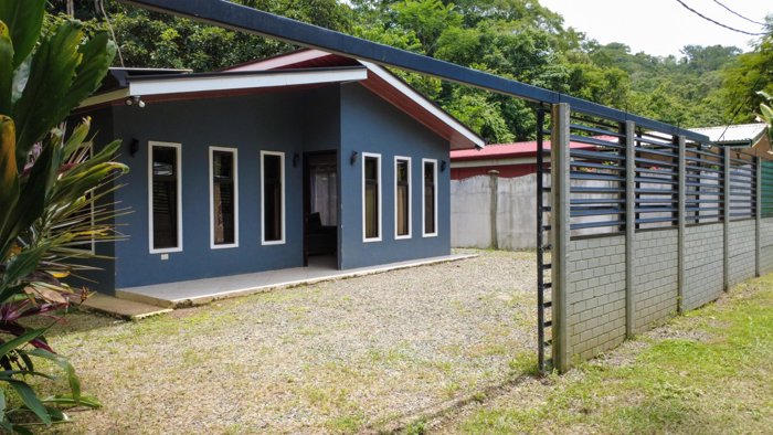 Casa Moderna Cerca de Dominical en Savegre, Quepos, Puntarenas — $199,999 - Foto 3 de 6