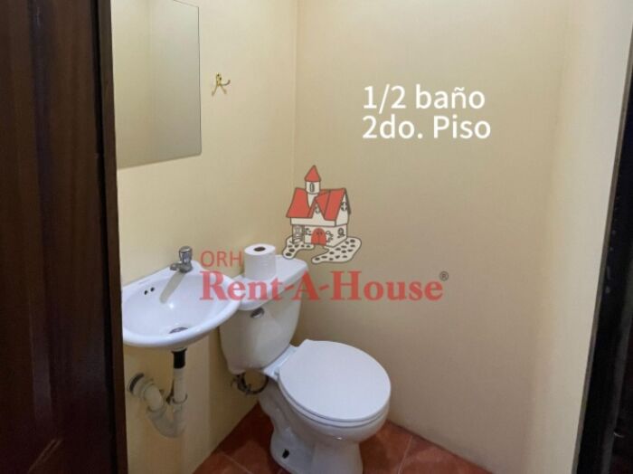 Venta de Casa en Catedral, San José. in Catedral, San José — $105,400