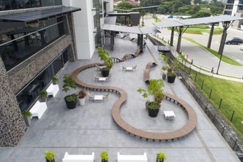 ALQUILO LOCAL COMERCIAL - SUPER UBICACION - LA RIVERA DE BELEN 120 M2 en La Ribera, Belén, Heredia — $2,400 - Foto 2 de 6