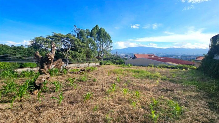 Gran Oportunidad de venta de terreno en Jaboncillo in Escazú, San José — $265,000