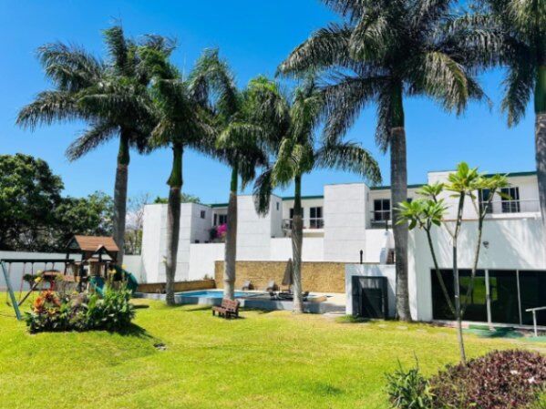 Venta de Casa Amueblada en Condominio Exclusivo de Escazú / Mls. 25-1473 OFC JB in San Rafael, Escazú, San José — $350,000