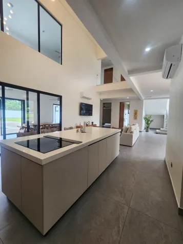 🌴 Casa de Lujo en Alquiler en Punta Leona | Piscina, Jacuzzi en Tárcoles, Garabito, Puntarenas — $3,300 - Foto 3 de 22