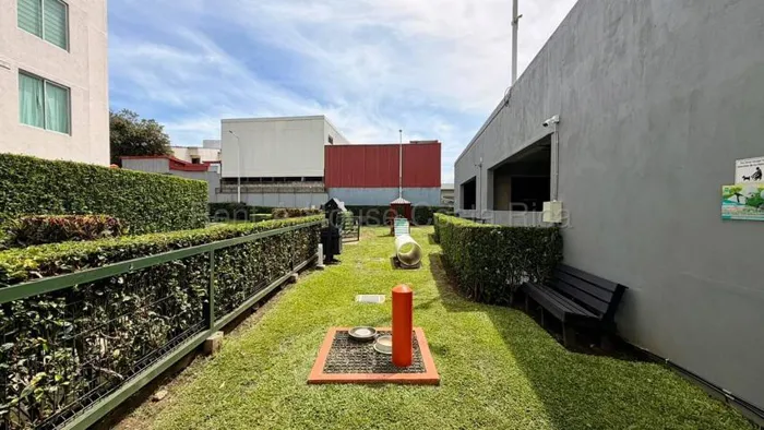 Venta de Apartamento en Hatillo-San José. RAH 27-937 en Hatillo, San José — $140,000 - Foto 2 de 20