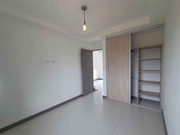 Alquiler de Casa en Santo Domingo, Heredia. RAH 26-851 en San Miguel, Santo Domingo, Heredia — $1,700