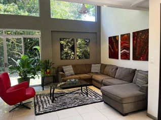 Casa en alquiller en Colon en Colón, Mora, San José — $2,500 - Foto 2 de 10