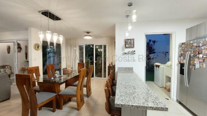 Venta de Casa en Mora-Colón. RAH 26-2213 in Colón, Mora, San José — $253,000
