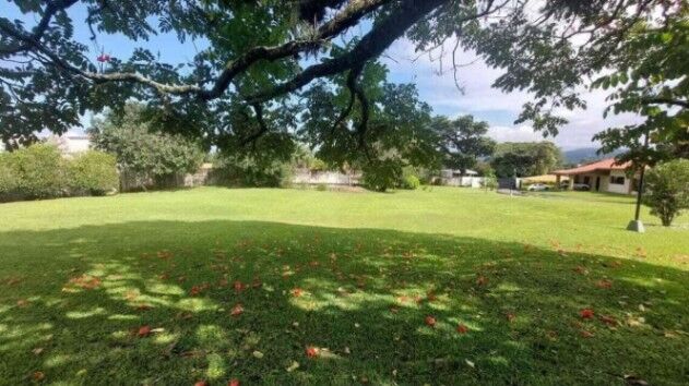 Venta de Maravilloso Lote de Terreno en Santa Ana / Mls. 26-907 OFC JB in Piedades, Santa Ana, San José — $320,000