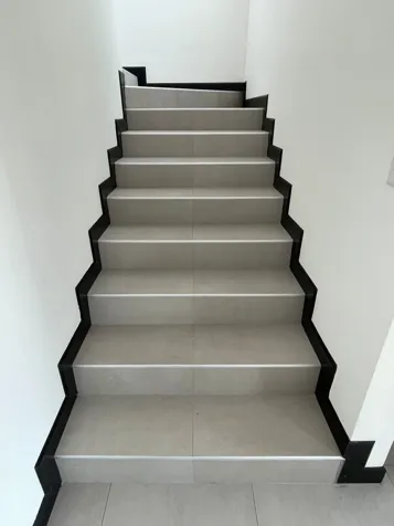 Linda casa completamente nueva en venta en condominio en Escazú, San José — $245,000 - Foto 3 de 14