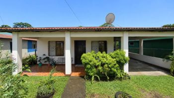 Venta de propiedad con casa en Roxana, Pococí.