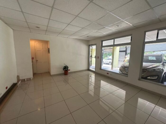 Venta de Edificio en Anselmo Llorente-Tibás. RAH 26-315 en Anselmo Llorente, Tibás, San José — $700,000