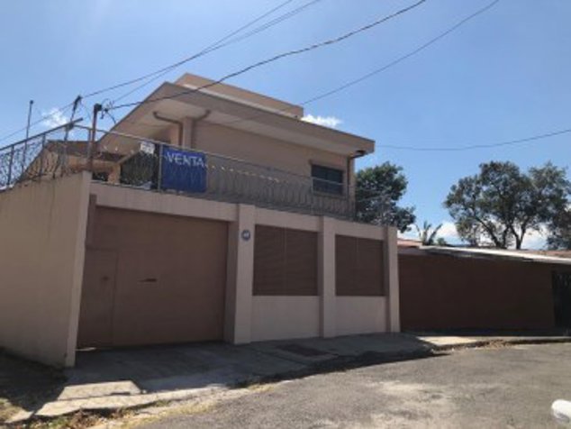 SE VENDE CASAS GEMELAS EN ROHRMOSER LA FAVORITA SUR. in Pavas, San José — $700,000