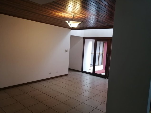 Sabanilla, Montes de Oca en Sabanilla, Montes De Oca, San José — $255,000 - Foto 3 de 39