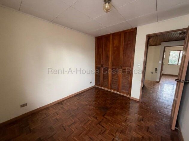 Venta de Casa en Granadilla de Curridabat. RAH 26-2218 en Granadilla, Curridabat, San José — ₡ 70 000 000