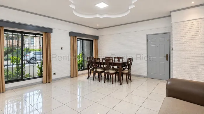 Venta de Casa Remodelada en Rohrmoser, San José. RAH 27-723 in Pavas, San José — ₡ 129 000 000 - Photo 3 of 18