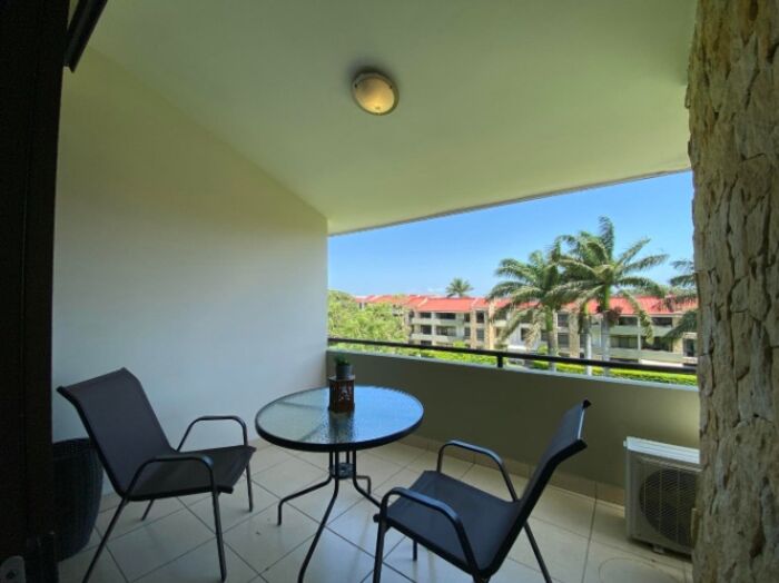 Alquiler de Apartamento en Santa Ana, San José. RAH 26-82 en Santa Ana, San José — $1,250