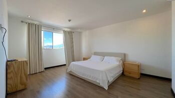 Alquiler de Penthouse en San Rafael de Escazú. RAH 26-215 in San Rafael, Escazú, San José — $3,000 - Photo 5 of 20